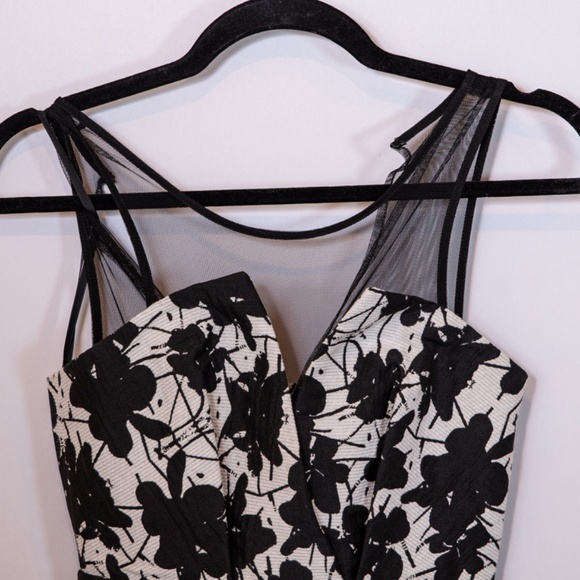 BCBGeneration Black White Floral Flower Print Pattern Sheer Mesh Panel Dress 0 - Picture 2 of 4